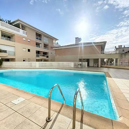 Apartment Port Azur - 4 Couchages -1 Chambre-piscine-parking