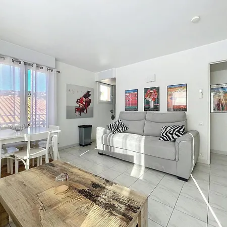 Port Azur - 4 Couchages -1 Chambre-piscine-parking